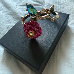 New Betsey Johnson Pink and Gold Floral Bracelet